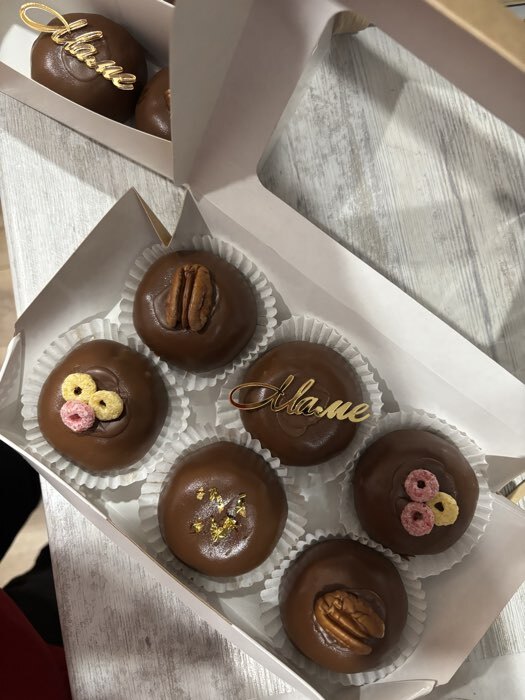 Фотография покупателя товара Коробка для макарун, с ложементом, белая 21×16.5×5.5 см - Фото 1