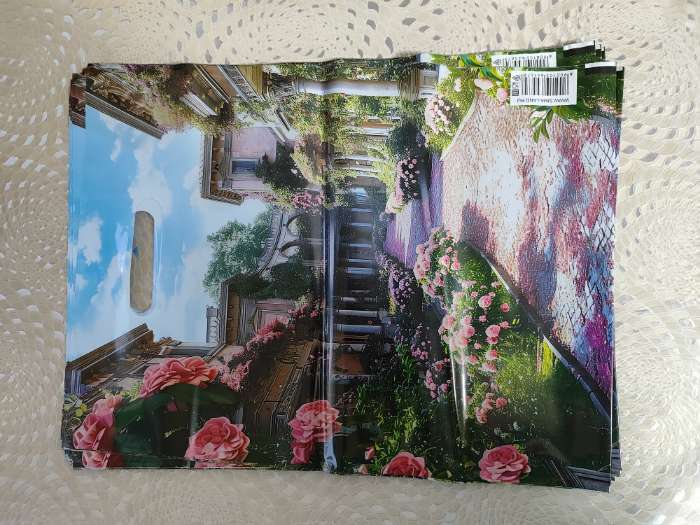 Фотография покупателя товара Пакет подарочный «Греческий сад» 30×40 см 50 мкм - Фото 1