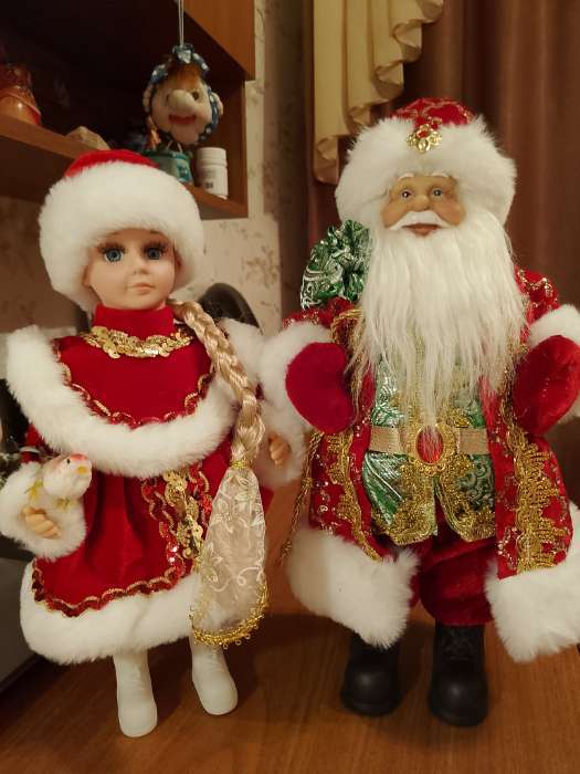 Фотография покупателя товара Снегурочка под ёлку «Зимнее волшебство. В пышной шубке» с синими украшениями, 30 см - Фото 1