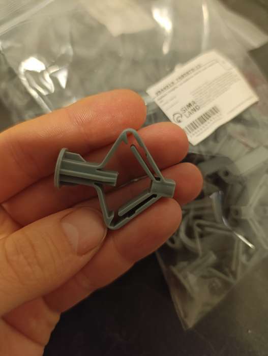 Фотография покупателя товара Дюбель ТУНДРА, бабочка, для гипсокартона, пластиковый, 35×32 мм, 25 шт. - Фото 2