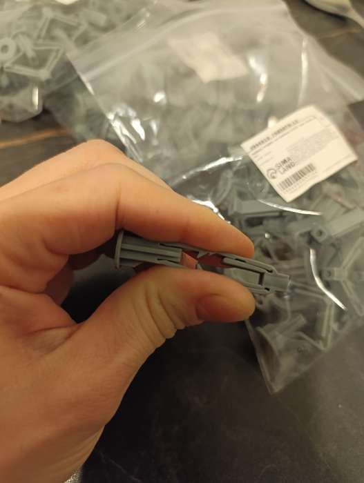 Фотография покупателя товара Дюбель ТУНДРА, бабочка, для гипсокартона, пластиковый, 35×32 мм, 25 шт. - Фото 3