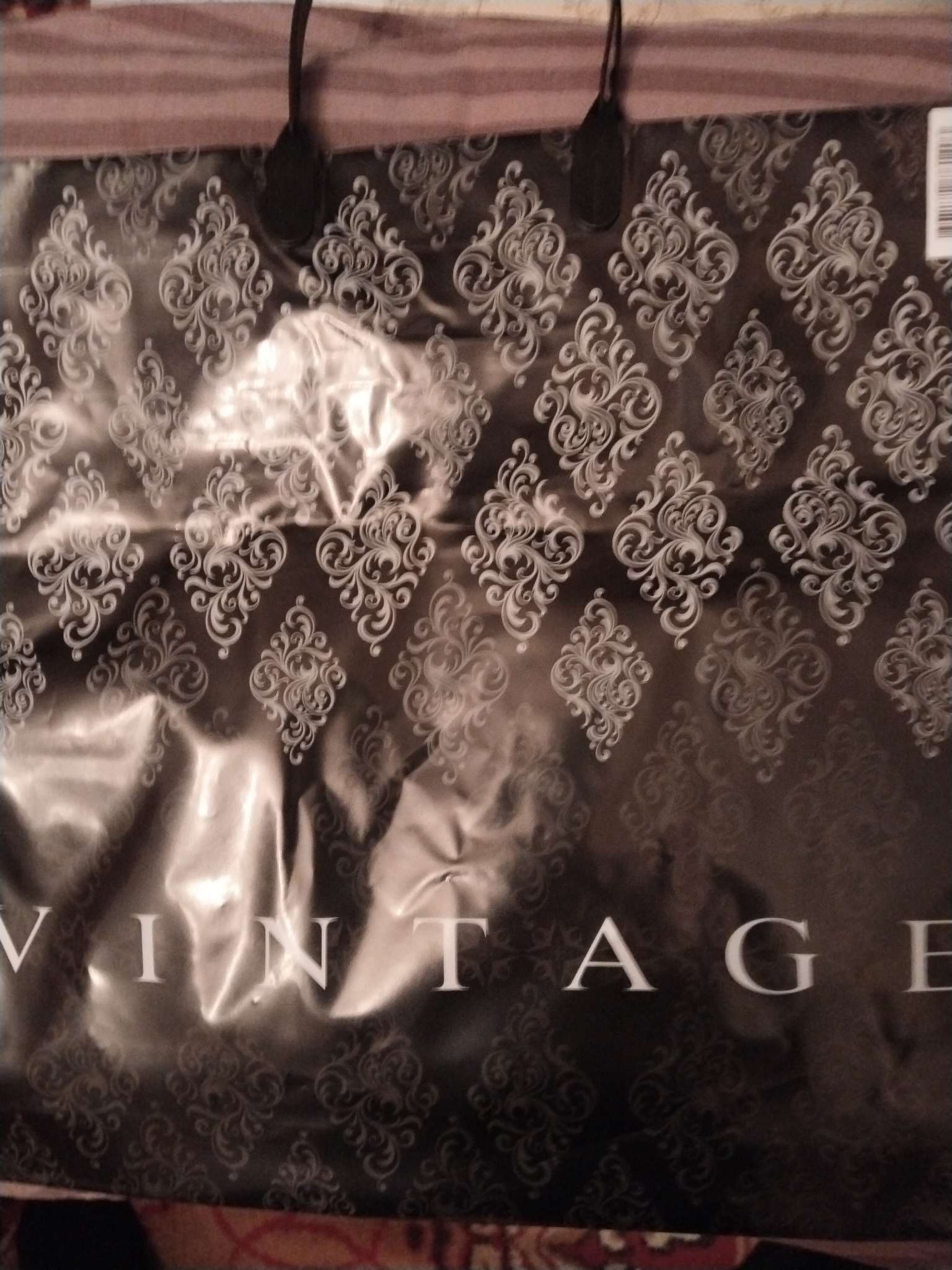 Фотография покупателя товара Пакет «Винтаж», полиэтиленовый с пластиковой ручкой, 38×35 см, 110 мкм - Фото 11