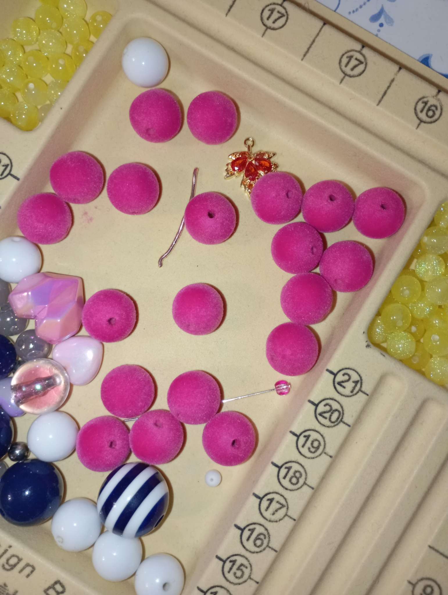 Фотография покупателя товара Бусины для творчества бархатное напыление «Сиреневая луна», набор 10 шт., d=1.4 см - Фото 1