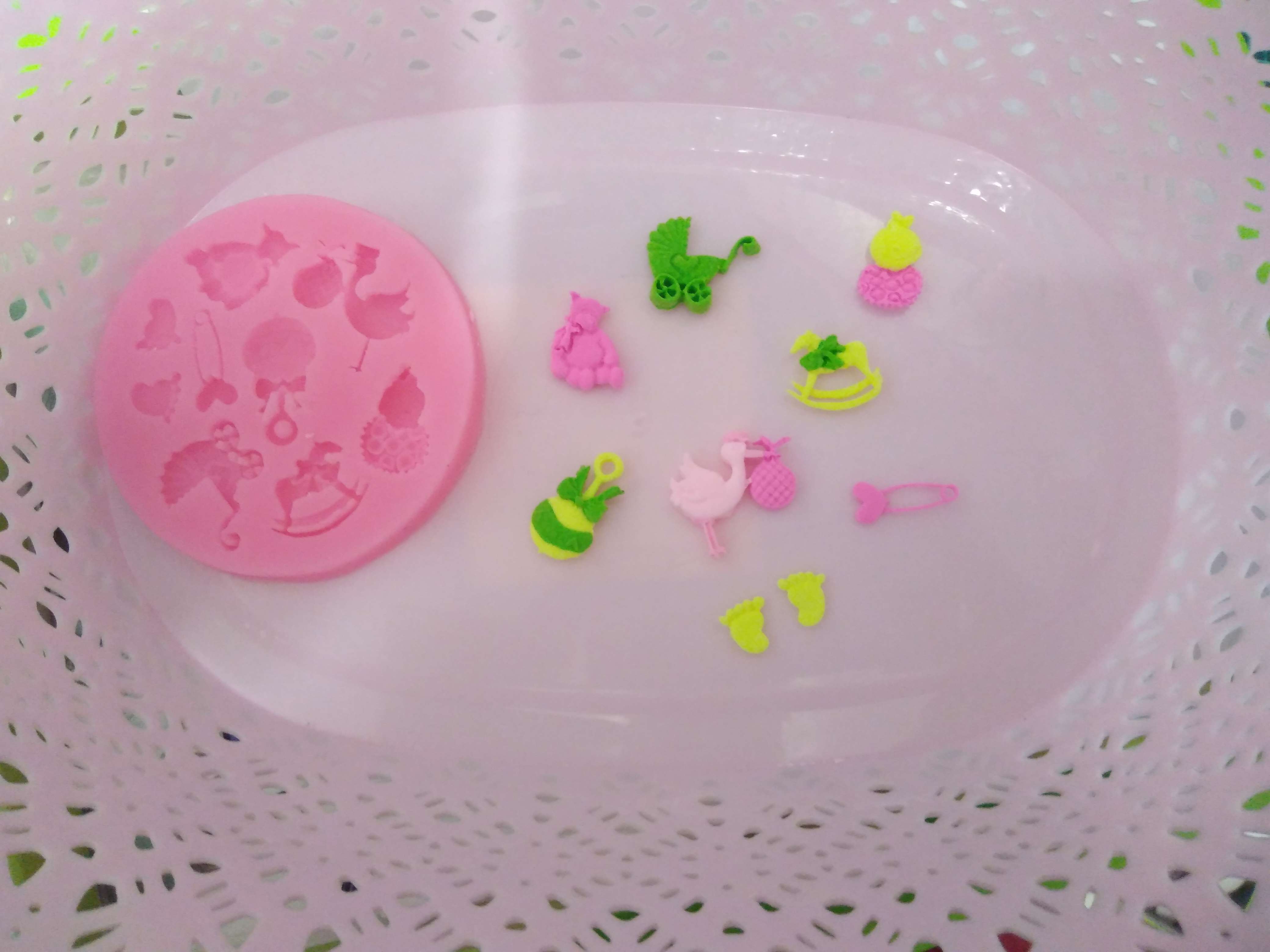 Фотография покупателя товара Молд Доляна «Для новорождённого», силикон, d=7,5 см, цвет розовый - Фото 1