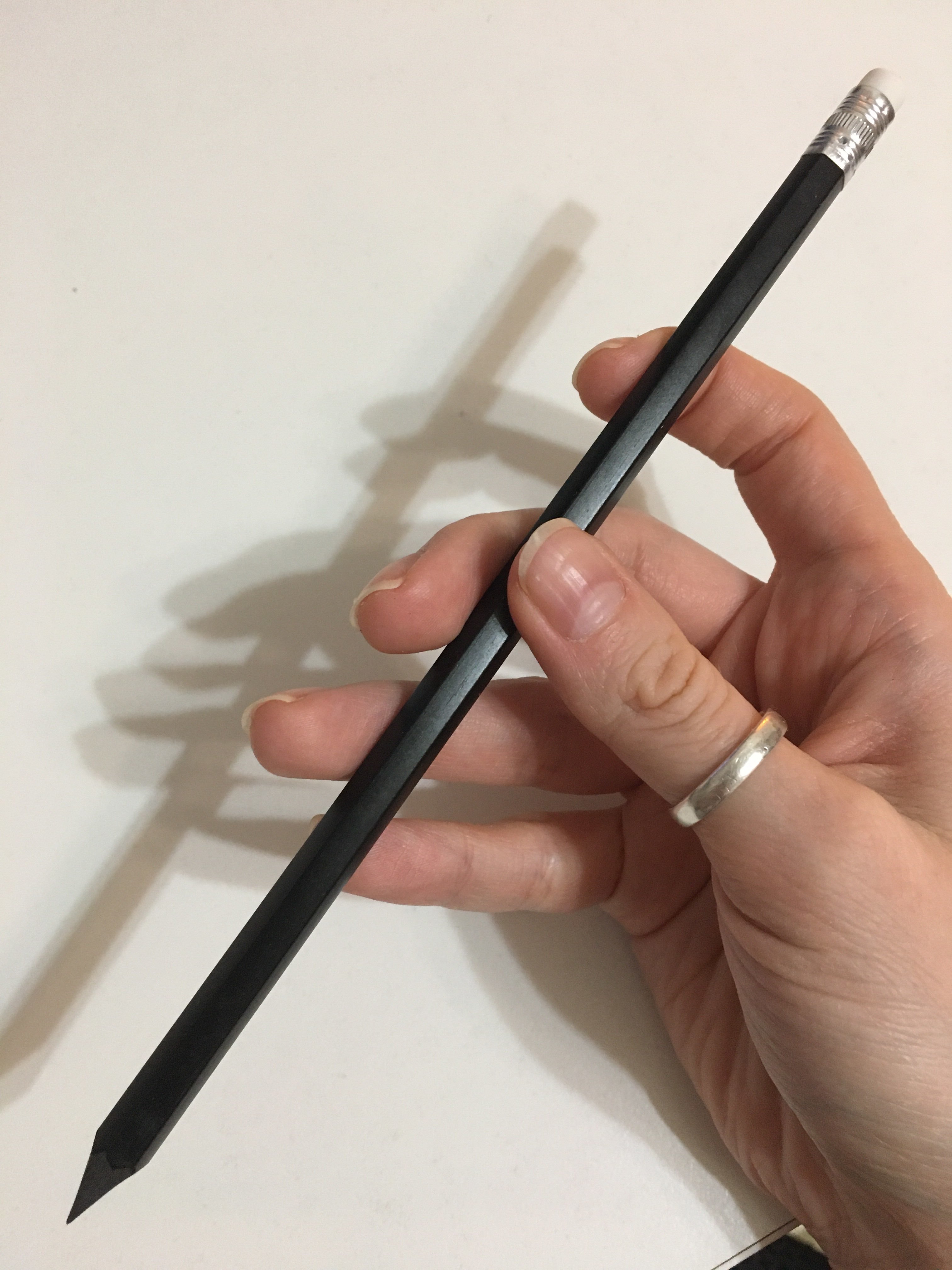 Фотография покупателя товара Набор карандашей чернографитных НB, Calligrata, пластиковых, с ластиком, чёрный - Фото 4