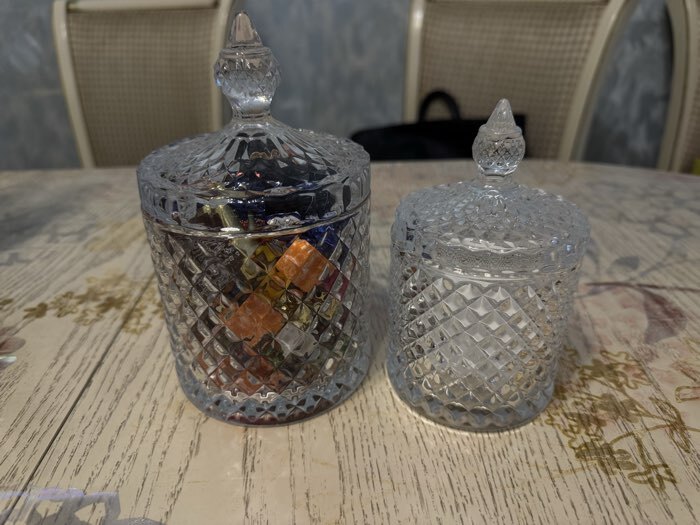 Фотография покупателя товара Конфетница Доляна «Рапунцель», 550 мл, 10.5×10.5×18 см, стекло, прозрачная - Фото 2