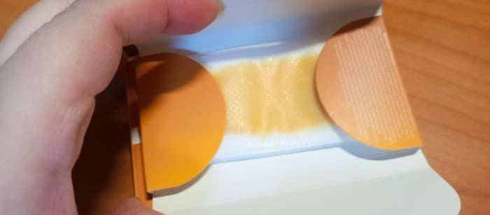 Фотография покупателя товара УЦЕНКА Восковые полоски для депиляции чувствительной кожи с ромашкой, 20 шт. - Фото 27