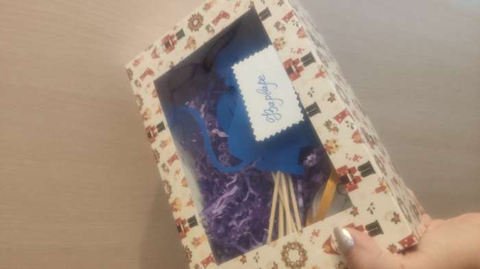 Фотография покупателя товара Коробка на 4 капкейка "Щелкунчик", 16 х 16 х 10 см - Фото 1