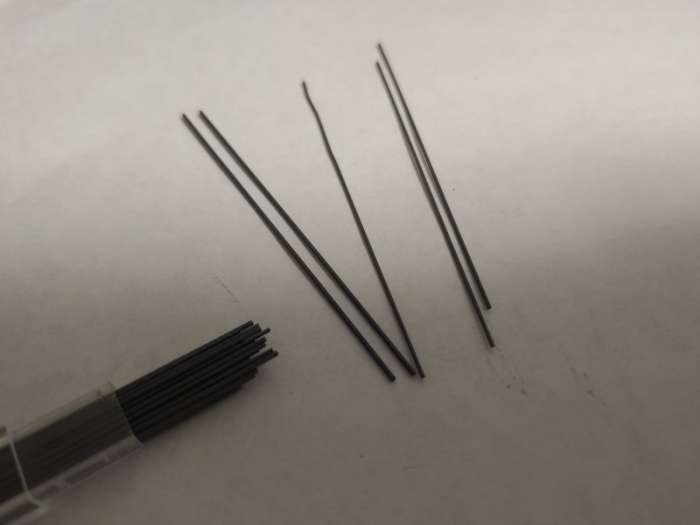 Фотография покупателя товара Грифели для механических карандашей НВ, 0.5 мм, 12 штук