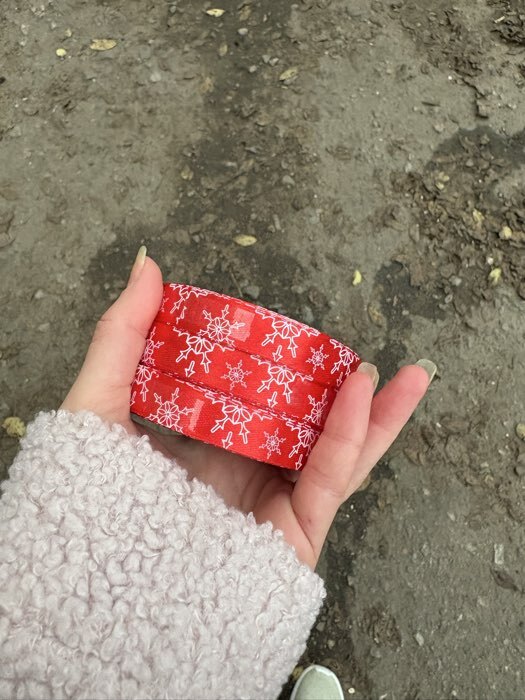 Фотография покупателя товара Лента атласная «Снежинки», 15 мм, 23±1 м, красная