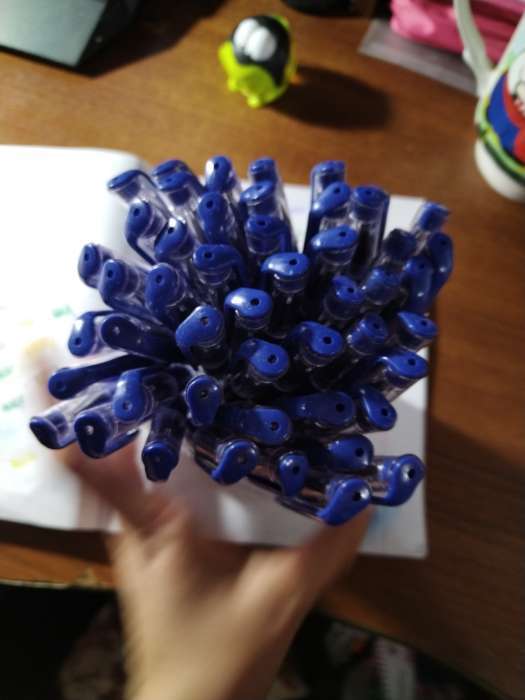 Фотография покупателя товара Ручка шариковая 0.5 мм, стержень синий, с резиновым держателем (штрихкод на штуке) - Фото 7