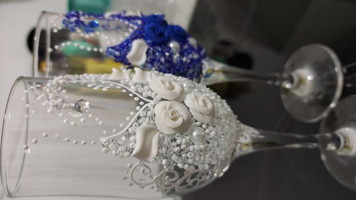 Фотография покупателя товара Набор свадебных бокалов "Шик", с розочками, сине - белый - Фото 1