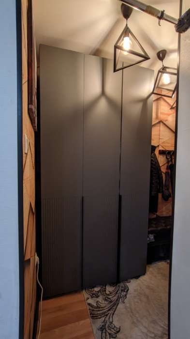 Фотография покупателя товара Шкаф трёхстворчатый «Марвэл», 1200×508×2400 мм, цвет кашемир/кашемир - Фото 9