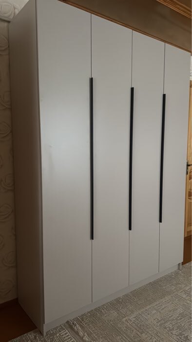 Фотография покупателя товара Шкаф прямой трёхстворчатый «Бруно», 1200×505×2216 мм, цвет белый - Фото 6