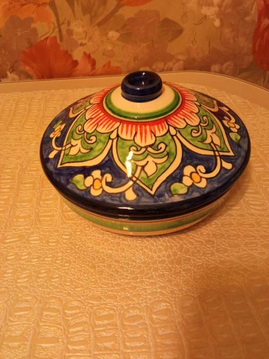 Фотография покупателя товара Маслёнка узбекская Риштанская Керамика «Цветы», d=17 см, синяя - Фото 1