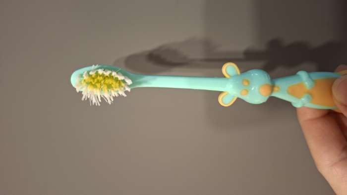 Фотография покупателя товара Зубная щетка для детей в виде мышки D.I.E.S. 2+, 1 шт. - Фото 1