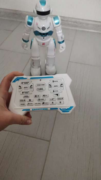 Фотография покупателя товара Робот радиоуправляемый IQ BOT GRAVITONE, русское озвучивание, цвет синий - Фото 2