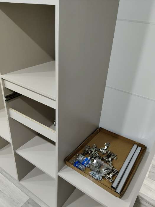 Фотография покупателя товара Шкаф прямой четырёхстворчатый для одежды «Лора», 1 ящик, 1800×570×2200 мм, цвет крафт золотой/белый - Фото 10