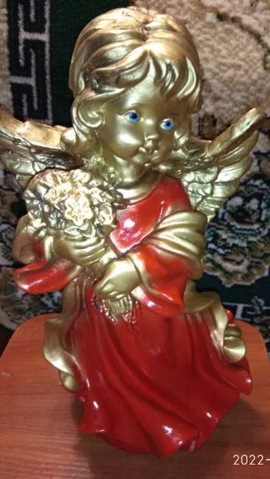 Фотография покупателя товара Фигура "Ангел в платье ассорти с букетом" золото 20х20х35см
