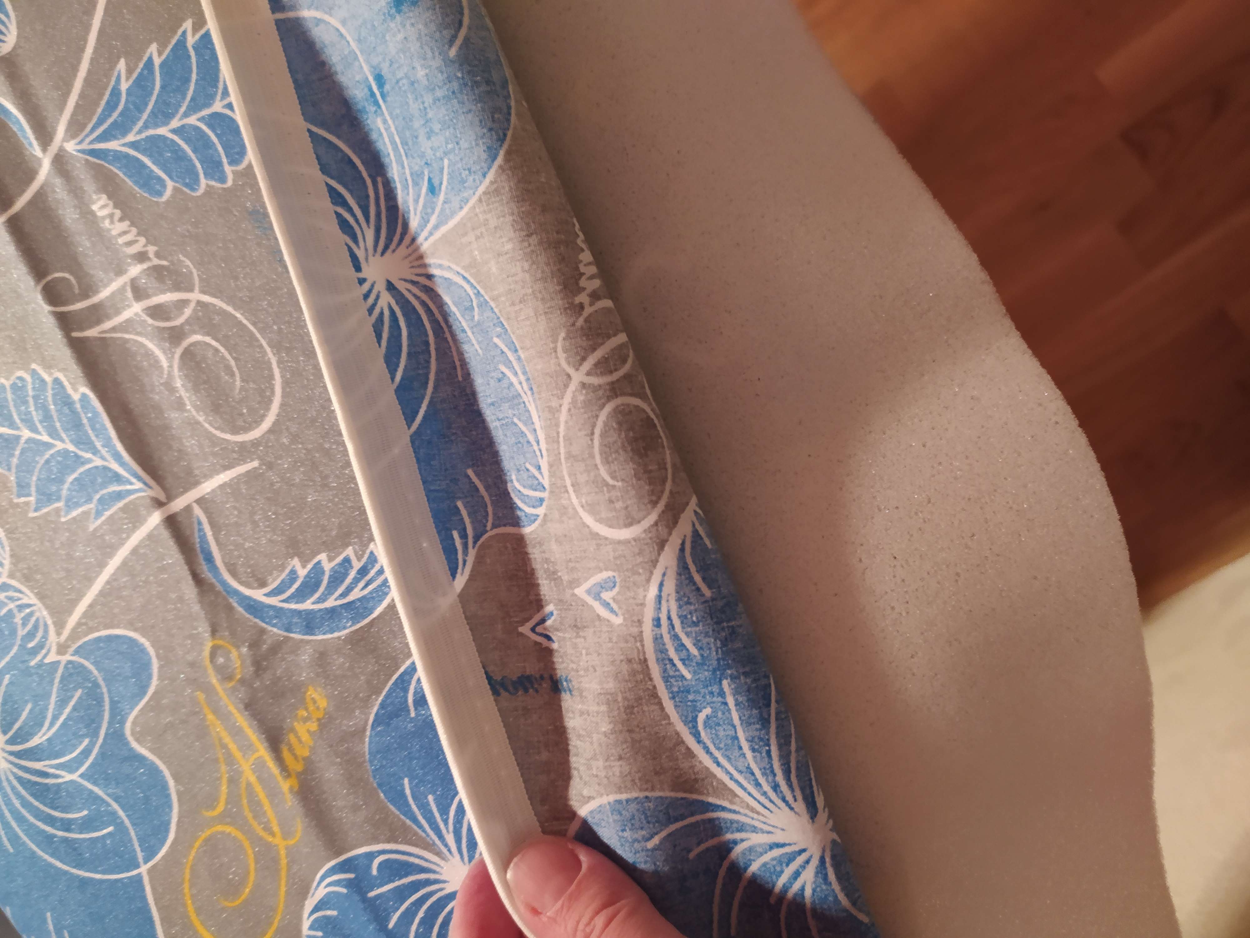 Фотография покупателя товара Чехол для гладильной доски Nika, 130×48 см, с поролоном, антипригарный, рисунок МИКС - Фото 15