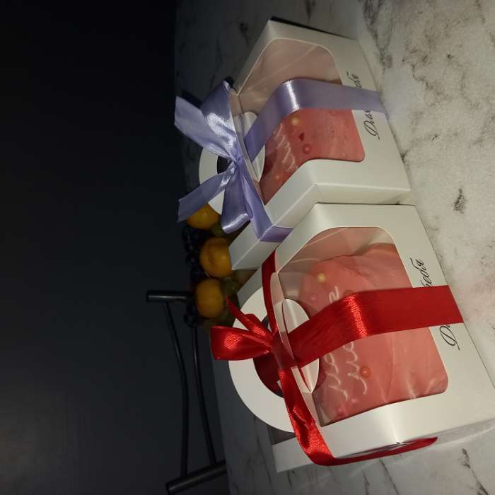 Фотография покупателя товара Коробка под бенто-торт с окном «Для тебя», 14×14×8 см - Фото 2