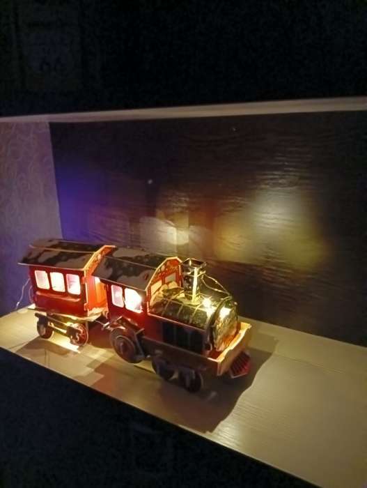 Фотография покупателя товара Конструктор 3D «Новогодний экспресс», со светодиодной гирляндой, 45 деталей - Фото 3