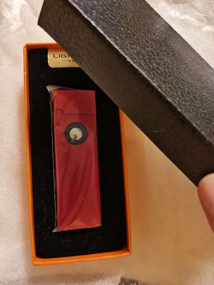 Фотография покупателя товара Зажигалка электронная, USB, спираль, 2.5 х 8 см, красная - Фото 10
