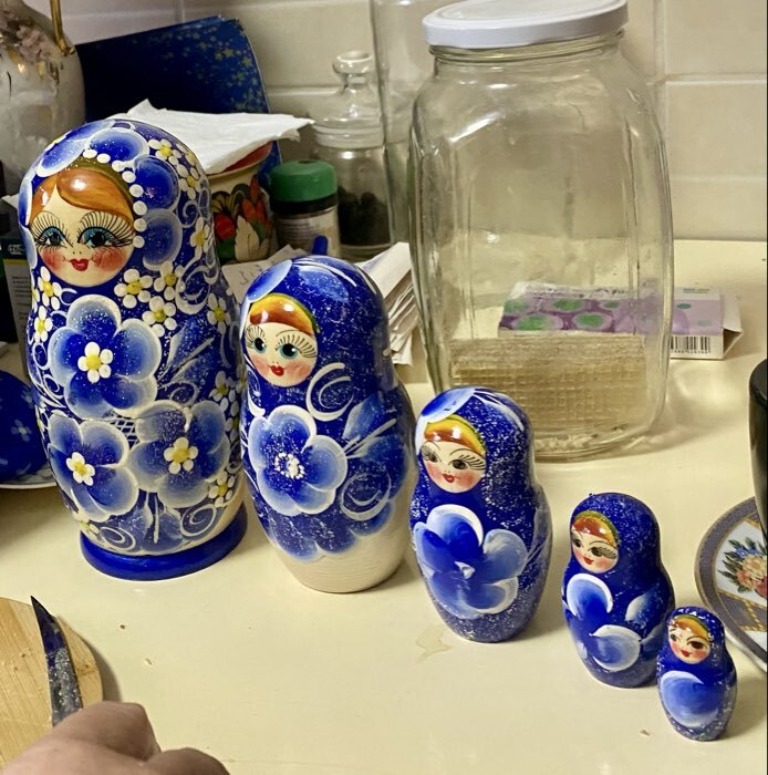 Фотография покупателя товара Матрёшка дерево «Марина», гжель, 5-кукольная, 19 см - Фото 1