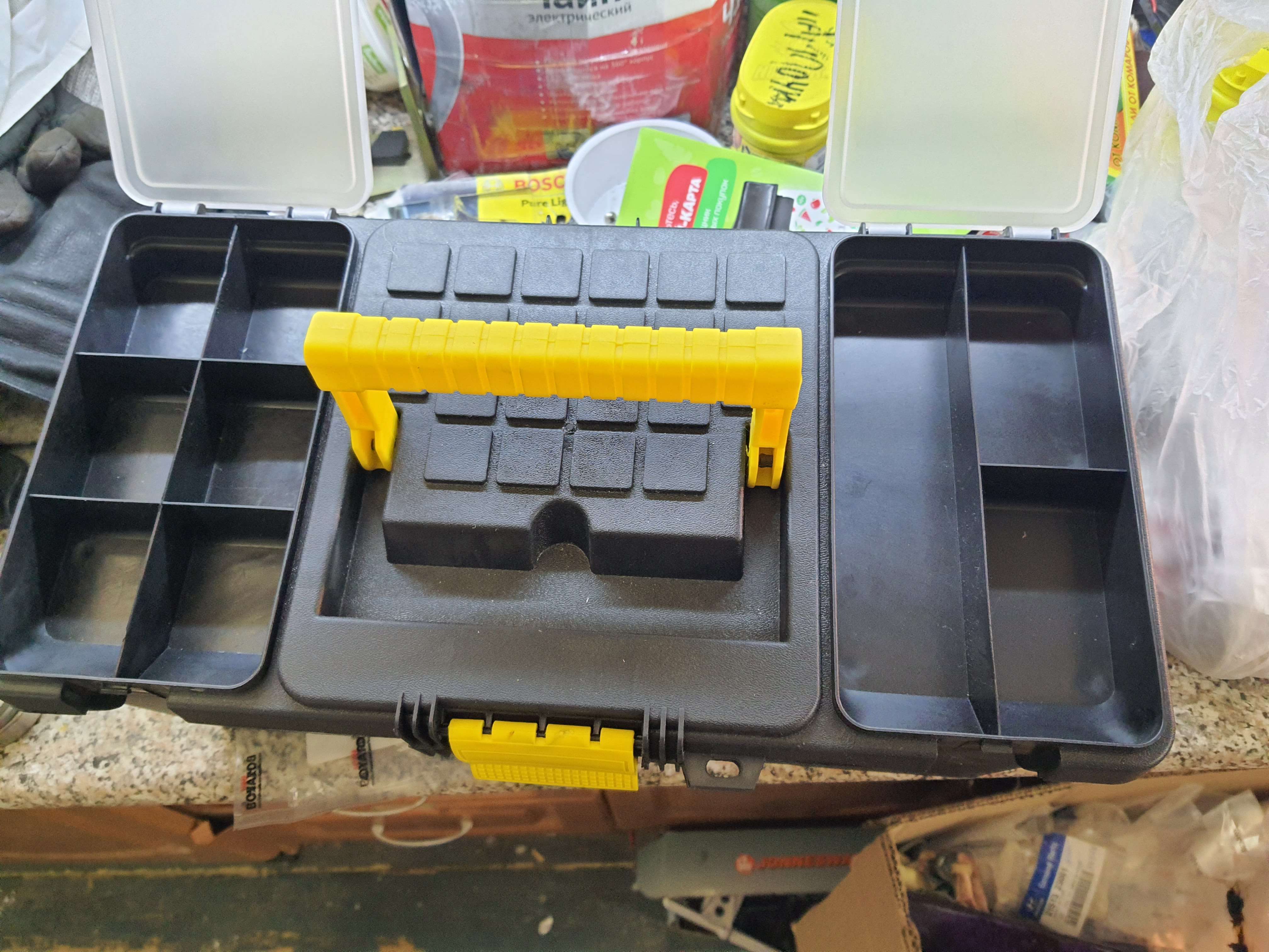 Фотография покупателя товара Ящик для инструмента ТУНДРА, 16", 390 х 200 х 170 мм, пластиковый, лоток, два органайзера
