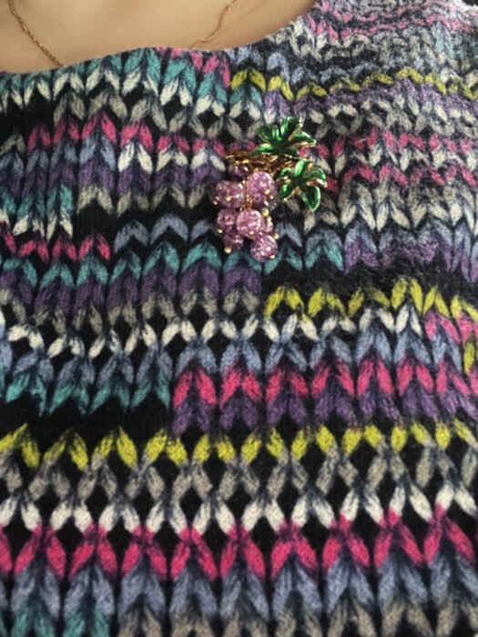 Фотография покупателя товара Брошь «Аметист» виноград, подвижные бусины, зелёно-фиолетовая в золоте - Фото 1