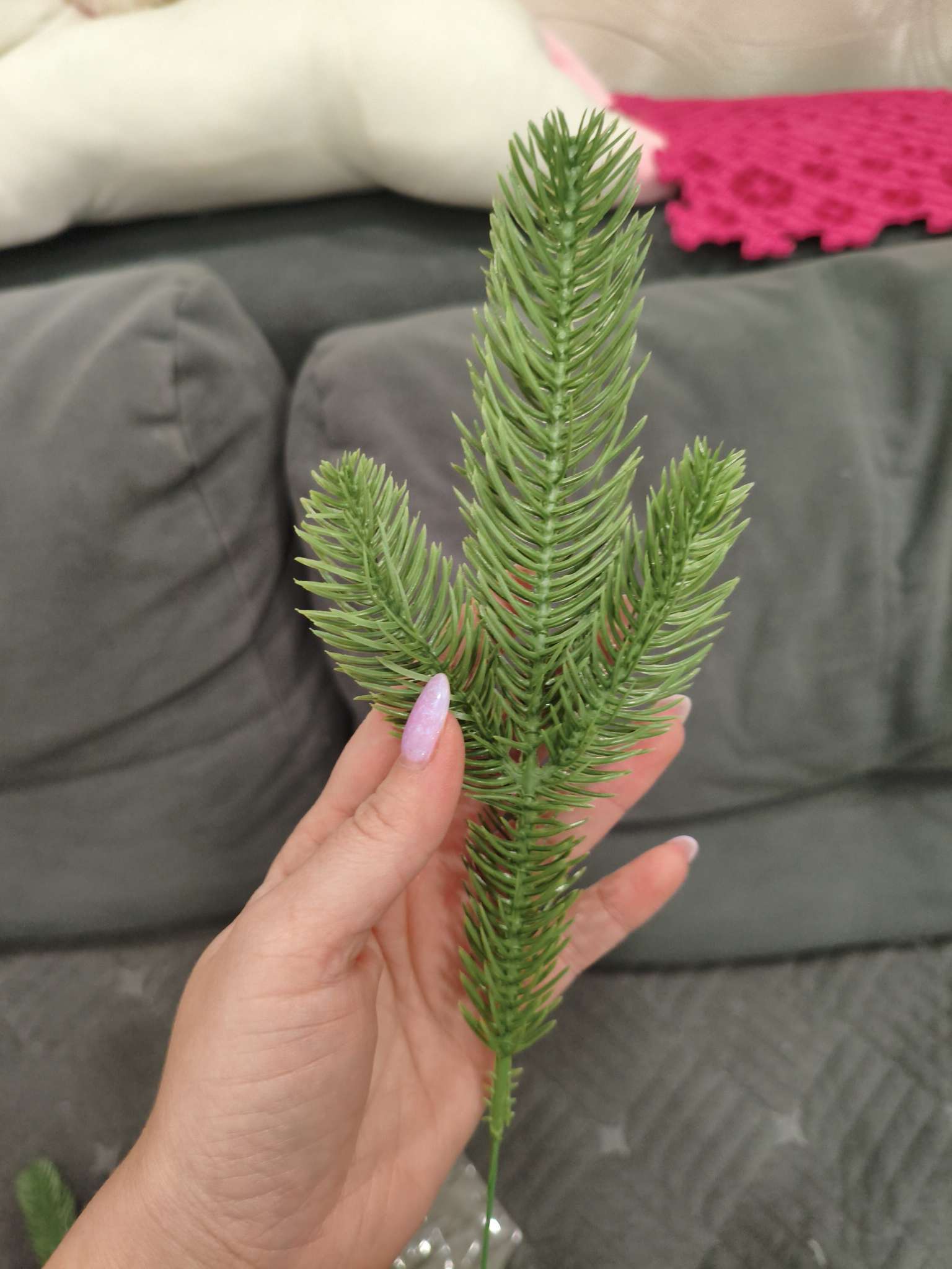 Фотография покупателя товара Ветка декоративная новогодняя, набор 5 шт., 27 см - Фото 4