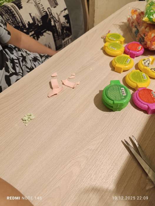 Фотография покупателя товара Жевательная резинка «Ниндзя ролл» ассорти, микс, 12 г - Фото 11