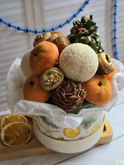 Фотография покупателя товара Набор новогодних подарочных коробок 3 в 1 «С Новым годом», 16×10, 14×9, 13×8.5 см - Фото 5