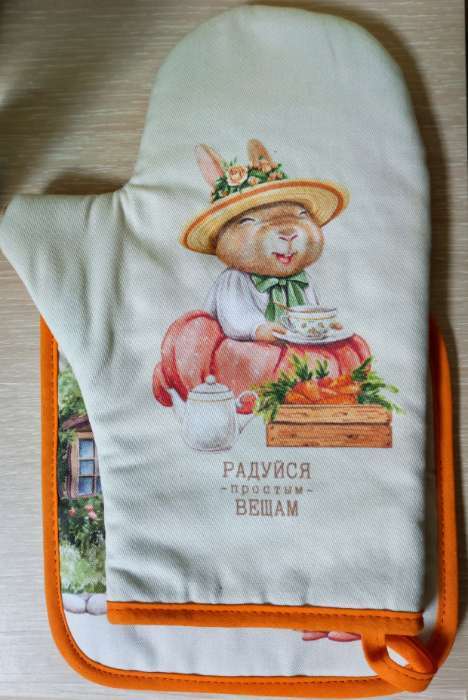 Фотография покупателя товара Набор кухонный «Этель. Кролики»: варежка-прихватка 20×28 см, прихватка 19×19 см,100% хлопок - Фото 4
