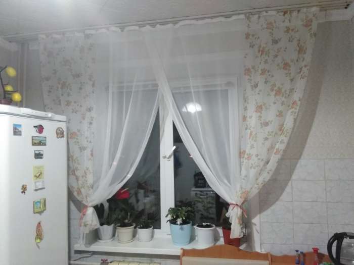 Фотография покупателя товара Комплект штор для кухни Witerra Акварель 280х160см, красный, пэ100% - Фото 2