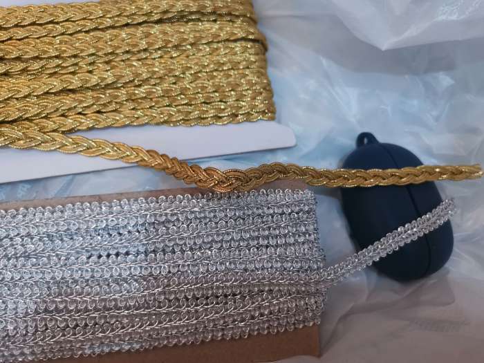 Фотография покупателя товара Тесьма декоративная «Косичка», 7 мм, 10±1 м, цвет золотой - Фото 1