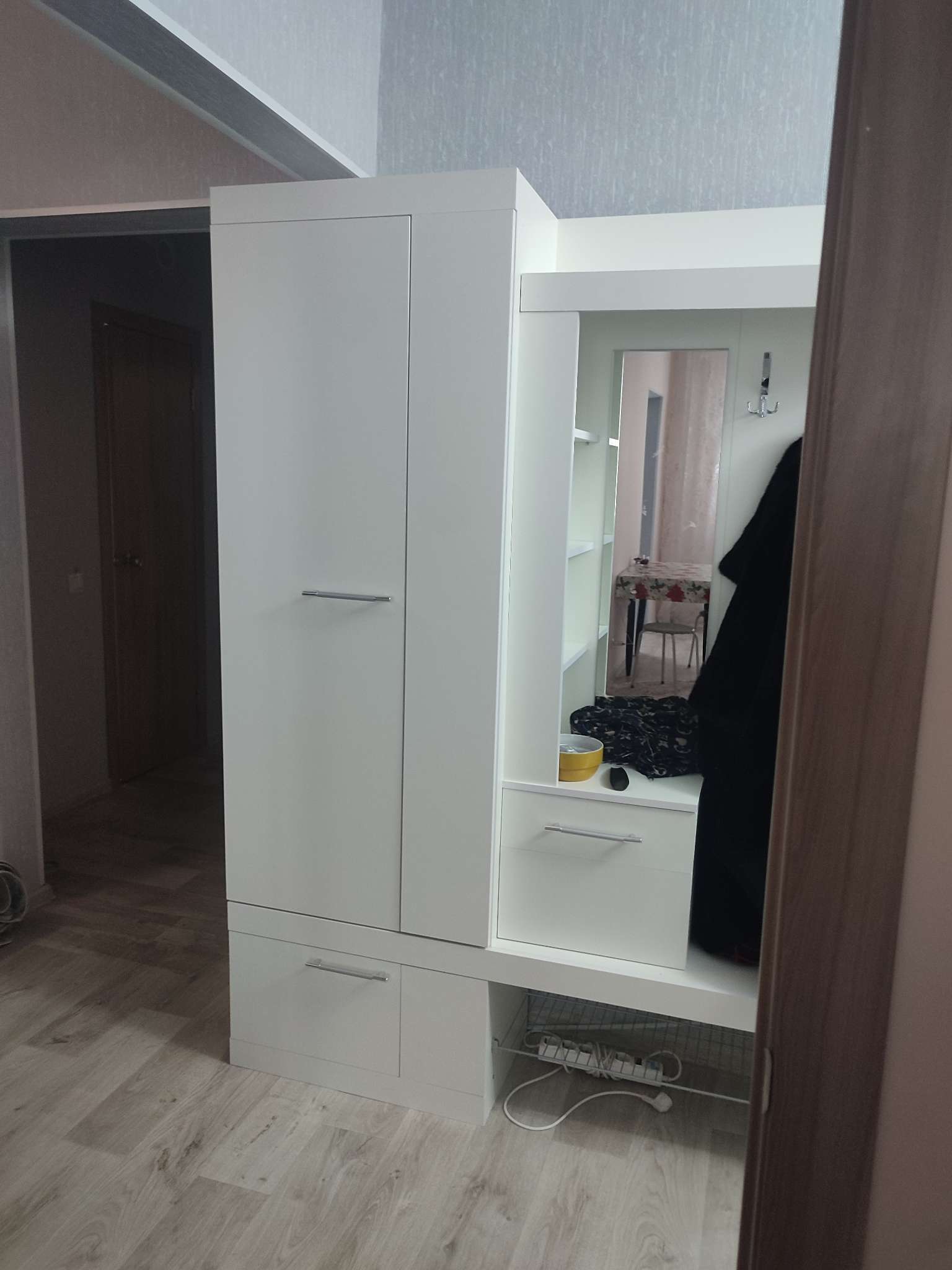 Фотография покупателя товара Прихожая «Дуэт», 1500×380×2000 мм, цвет дуб крафт серый/кашемир - Фото 1