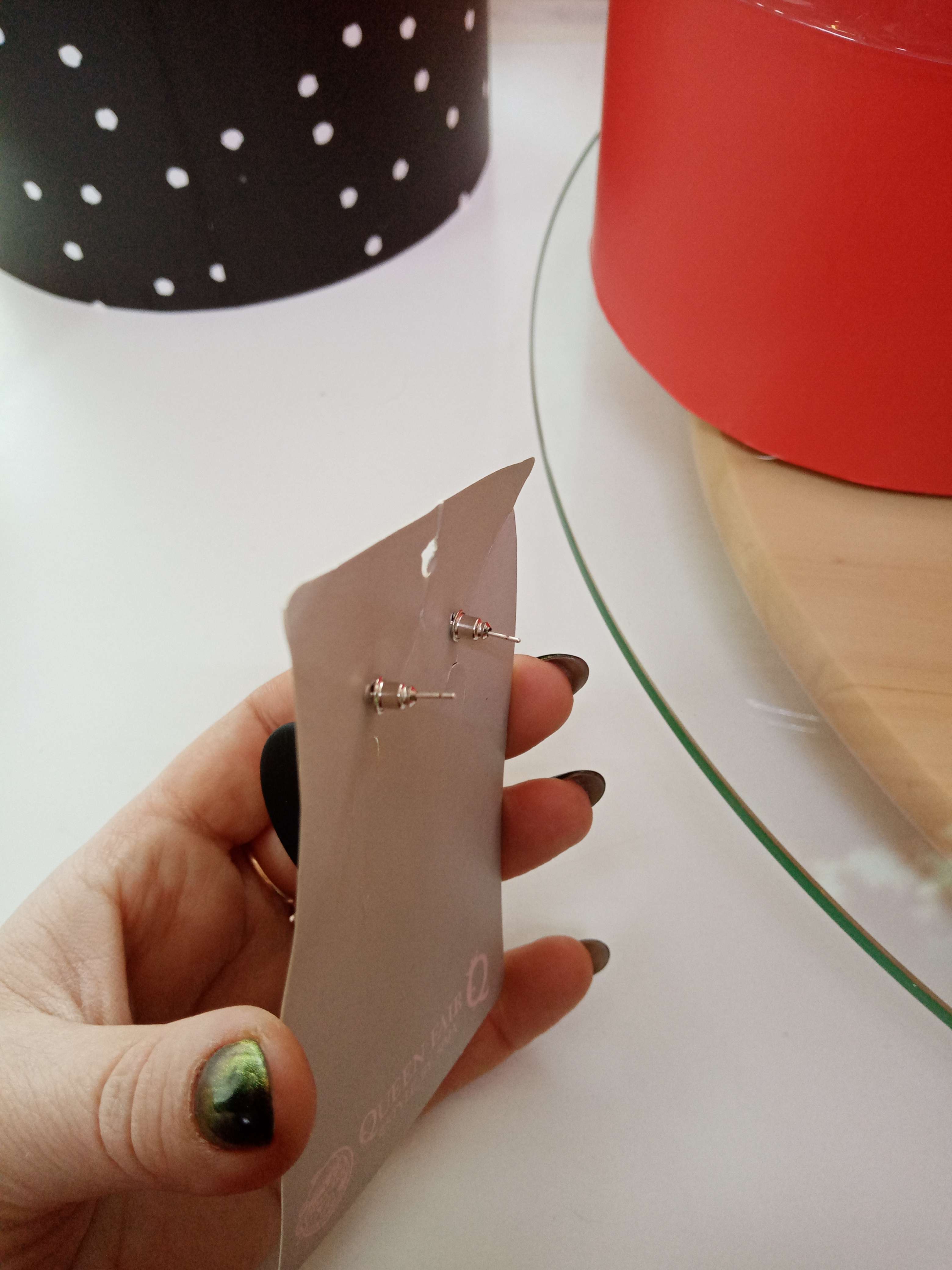 Фотография покупателя товара Серьги металл «Цепь» кольца, 3 звена, цвет золотисто-чёрный - Фото 1