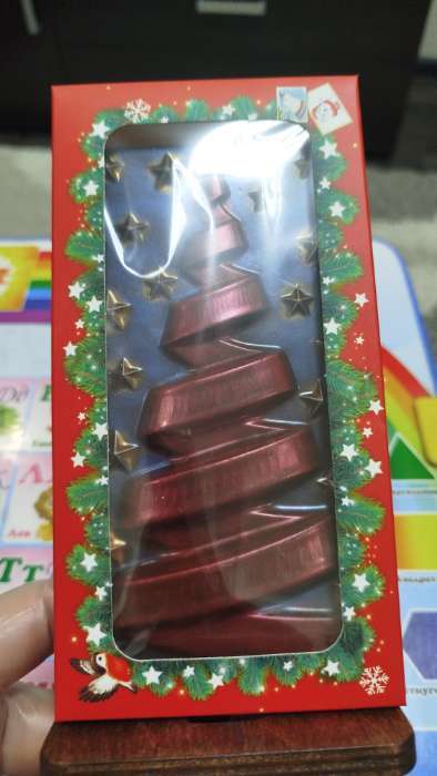 Фотография покупателя товара Коробка для шоколада новогодняя «Зима - Время волшебства», с окном, 17×8.5×1.5 см - Фото 1