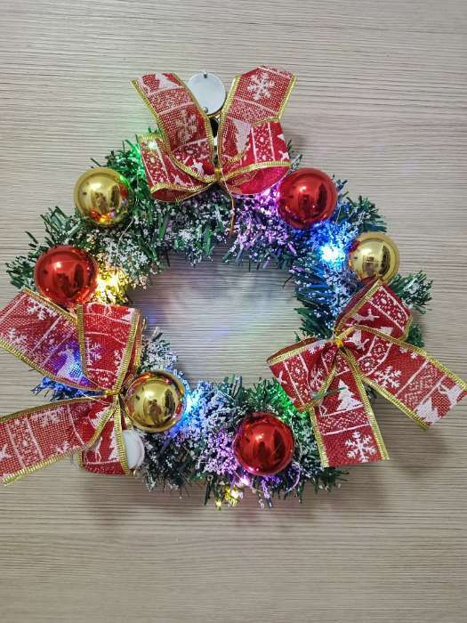 Фотография покупателя товара Венок новогодний d=22 см «Зимнее волшебство. Уютная сказка» с бантиками - Фото 1