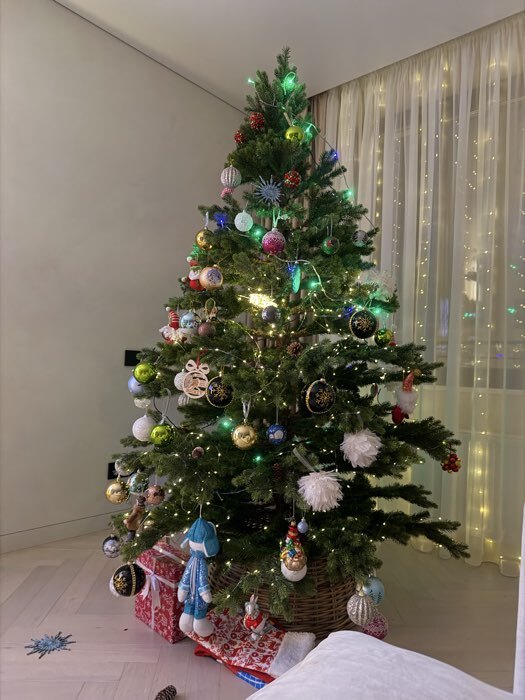 Фотография покупателя товара Гирлянда «Нить» 100 м, роса, IP44, серебристая нить, 1000 LED, пульт, 36 В, свечение тёплое белое - Фото 1