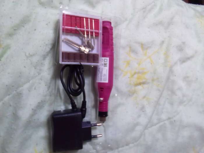 Фотография покупателя товара Аппарат для маникюра Luazon LMH-01, 6 насадок, 5 Вт, 3000-15000 об/мин, розовый - Фото 25