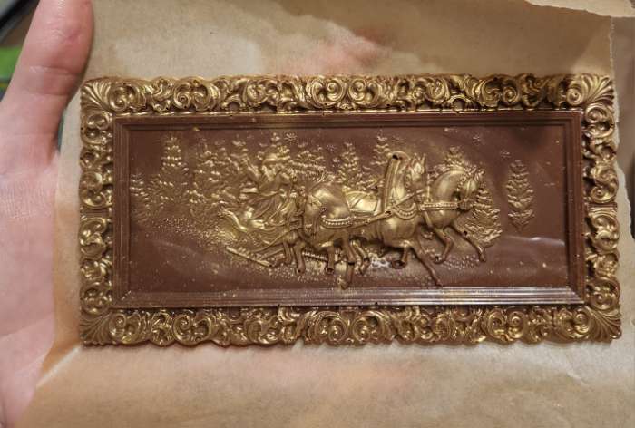 Фотография покупателя товара Форма для шоколада и конфет пластиковая «Русская зима», размер готового изделия 17×8,5 см, цвет прозрачный - Фото 1