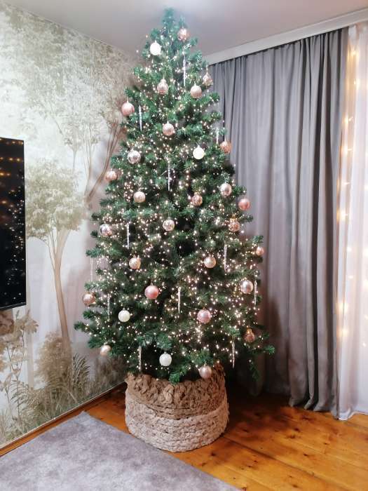 Фотография покупателя товара Ёлочные игрушки «Мелодия», шары новогодние, d=6 см, набор 9 шт., волны, шишки, белый/розовый - Фото 1