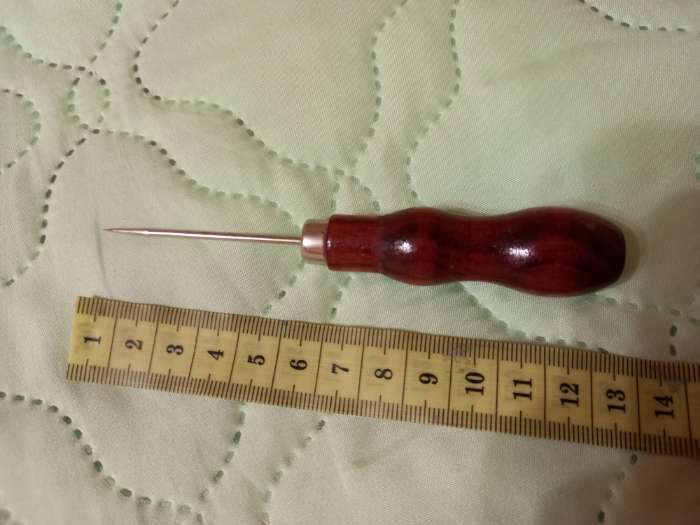 Фотография покупателя товара Шило швейное, 13 × 2 см, цвет красный