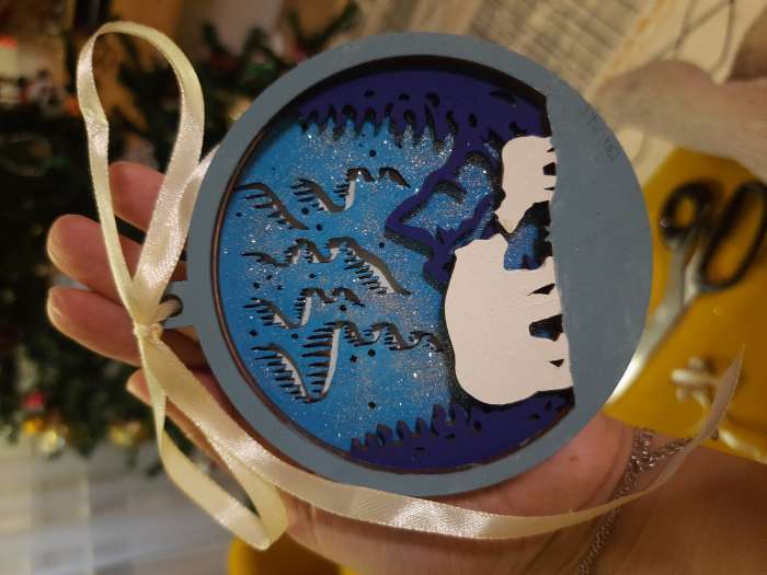 Фотография покупателя товара Елочная игрушка под роспись «Белые медведи», деревянная - Фото 2