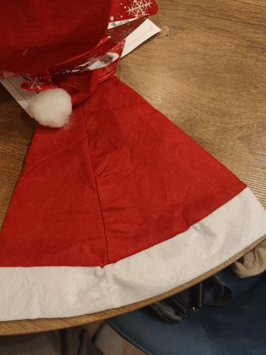 Фотография покупателя товара Колпак новогодний «Классика» 37×27 см, красный - Фото 5