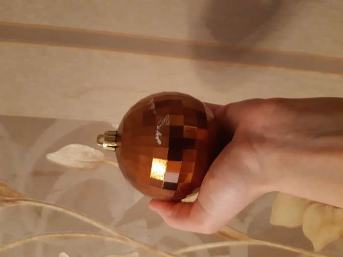Фотография покупателя товара Набор шаров пластик d-8 см, 6 шт "Ажурный перелив" коричневый