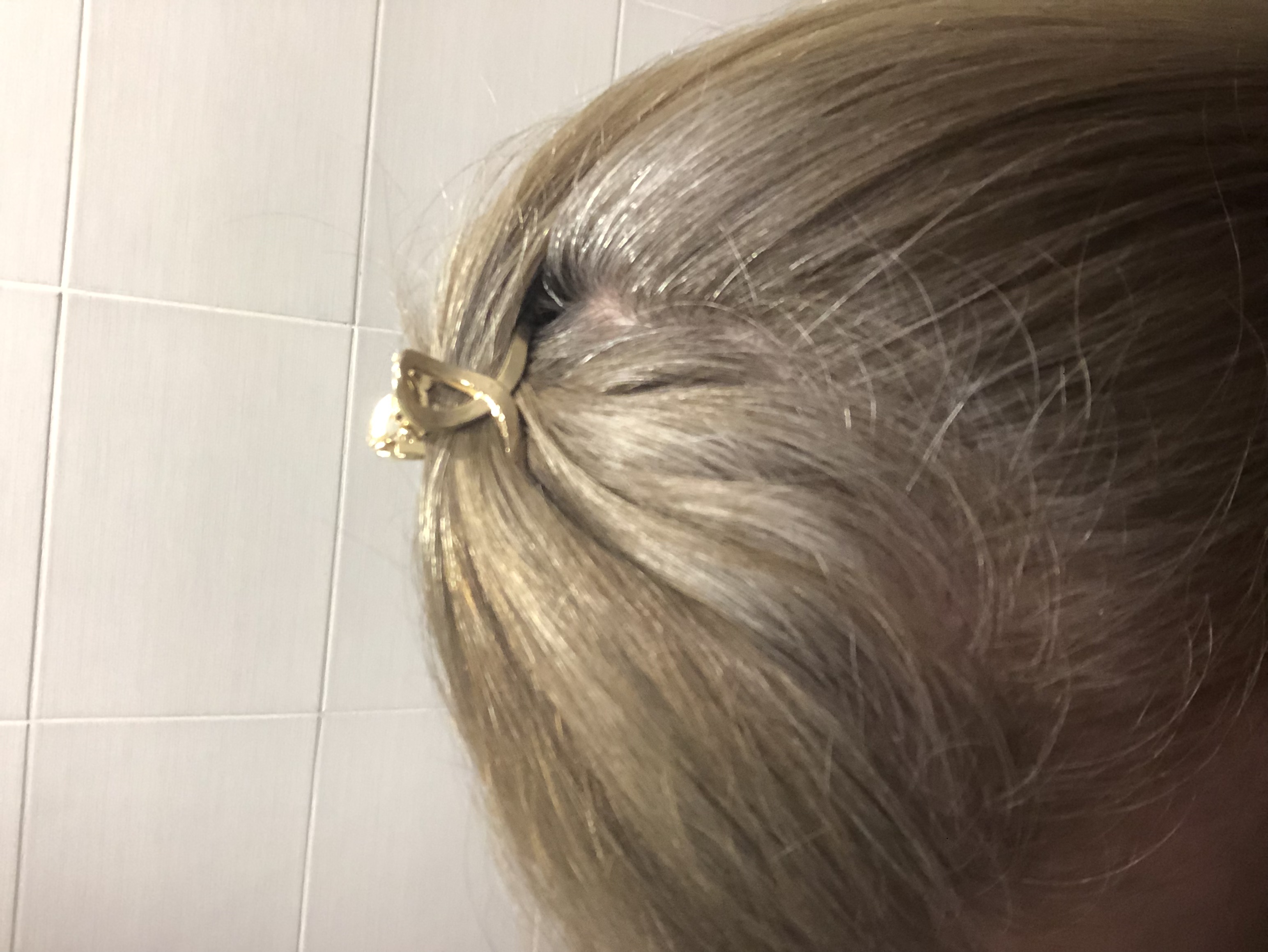 Фотография покупателя товара Краб для волос "Валери" петелька, 4,7 см, золото - Фото 5