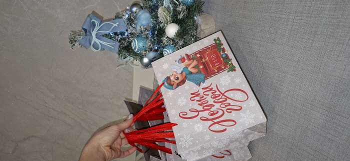 Фотография покупателя товара Пакет подарочный новогодний крафтовый «С Новым годом», MS 18×23×10 см - Фото 1